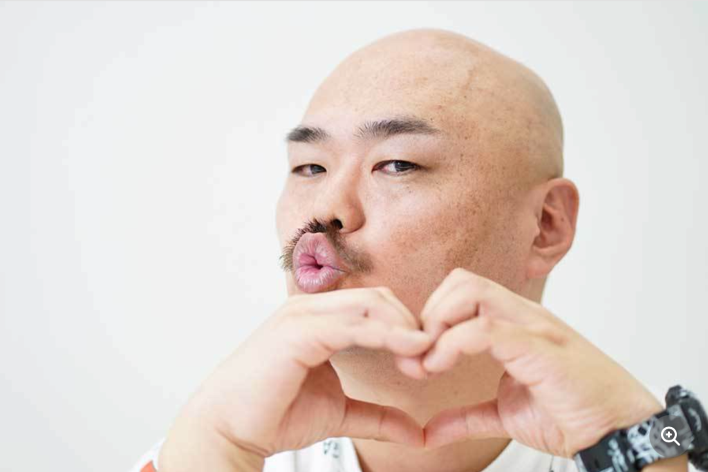 クロちゃん　真剣交際開始で“ハイスぺ”ぶりが話題！最高月収は800万円