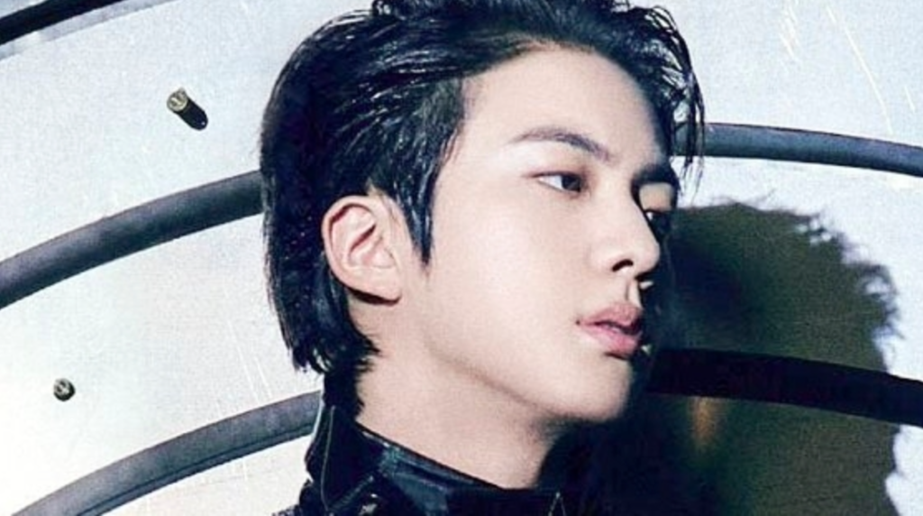 【BTS】JINさん、兵役義務履行のため韓国陸軍の訓練所へ…