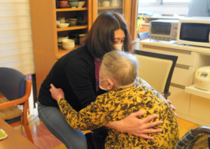 「遅くとも来夏までに結論」→介護の利用者負担「2割」の対象拡大