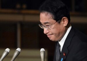防衛費に４３兆円を計上→「身の引き締まる思い」