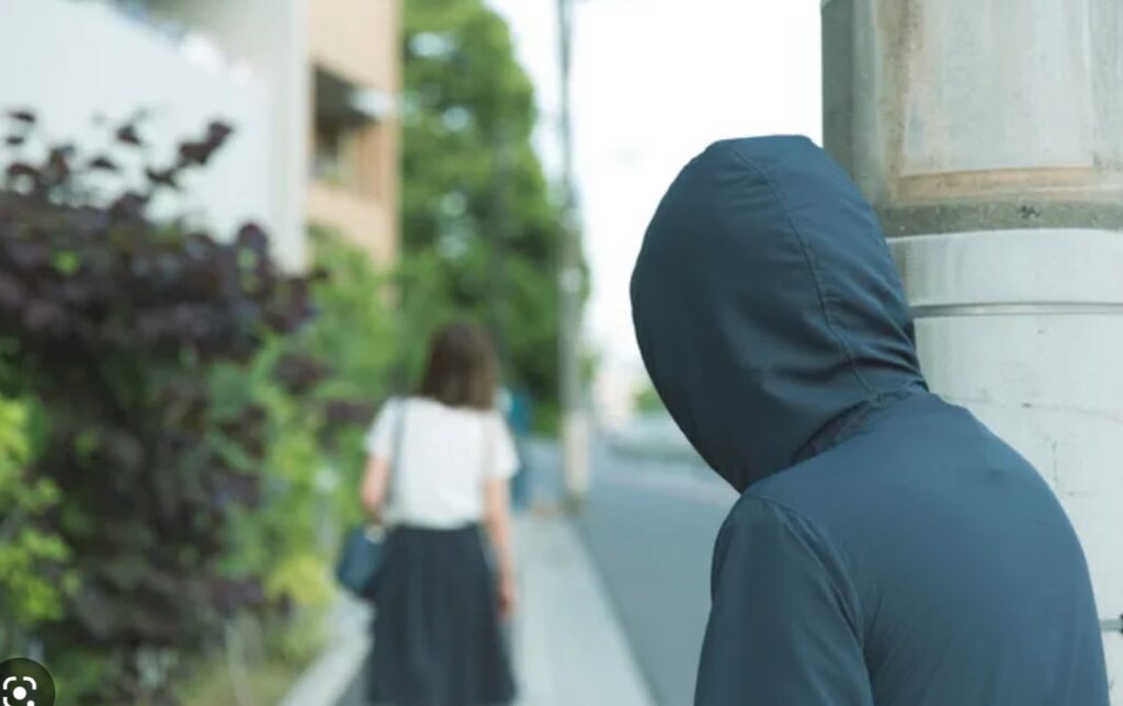 【悲報】ストーカーは精神疾患。相次ぐストーカー事件に唖然。