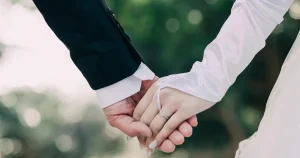 芸能人の結婚ラッシュ!年末年始に結婚発表したのは…