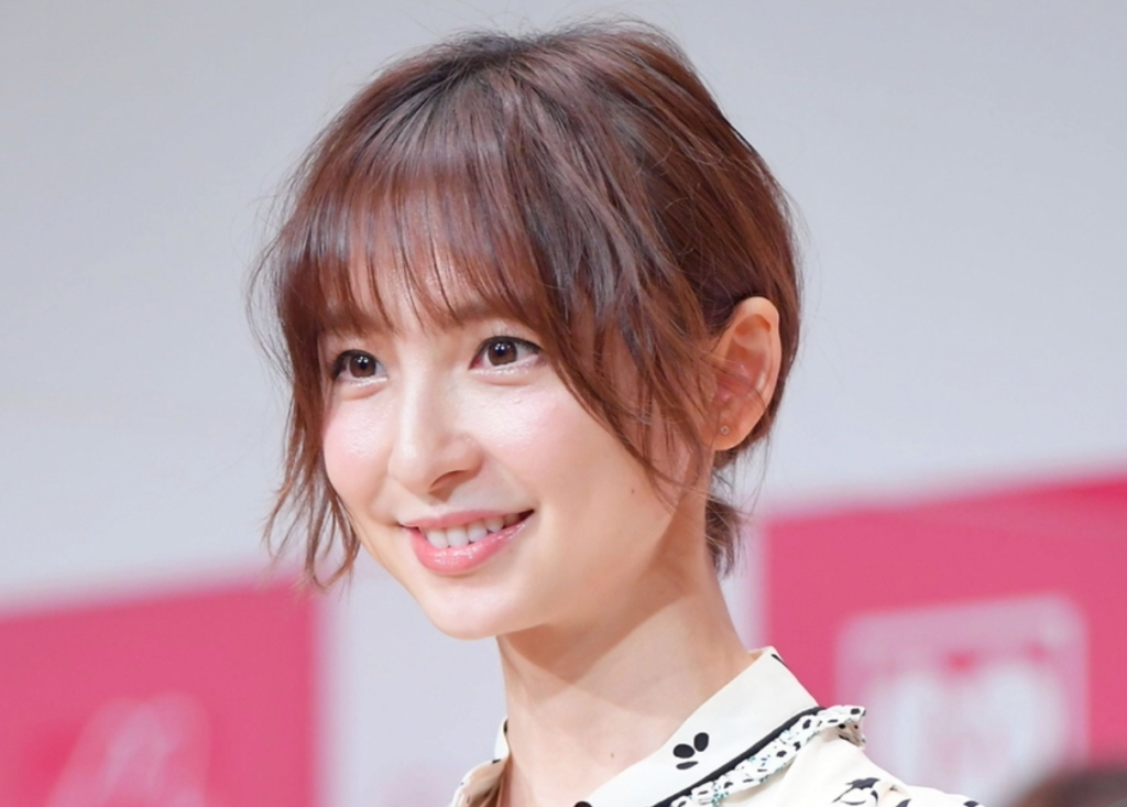 【新たな証拠】篠田麻里子、不倫「新たな証拠」流出も、女性からは「旦那の方がキモい」の声