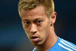 ケイスケホンダ2022「言わなくてもわかる関係などない。伝えろ」→啓介本田2023「雰囲気を感じ取って」→ファンに矛盾を指摘されると・・・