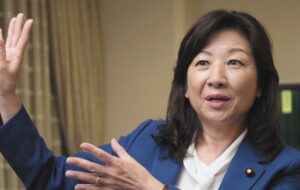 【元暴力団夫】野田聖子氏の「元暴力団夫」が美女とホテル不倫 直撃に“ドスの利いた声で”「言う必要ないですよね」