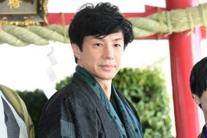 東山紀之、妻・木村佳乃の天然エピソードで会場沸かす 親交深い遠藤憲一も笑顔に