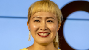 丸山桂里奈　マスク着脱に「外食しに行ってお店の人がマスクしてない時あって…」「私は多分外さない」