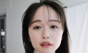 新婚「ゆうこす」菅本裕子、面倒な名字変更手続きに不満が一転「手続きデートがこれから増える」