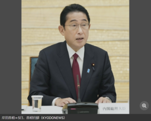 少子化、政策整理後に財源論　首相「きめ細かく議論」