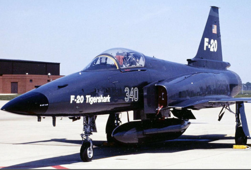 速い・安い・高性能！ でも売れず 米戦闘機F-20「タイガーシャーク」各国が見放したワケ
