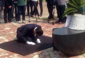 「日本をダメにした総理大臣は」アンケート　現職・岸田氏は3位、安倍氏は2位、1位は「基地問題を再燃させた」宇宙人