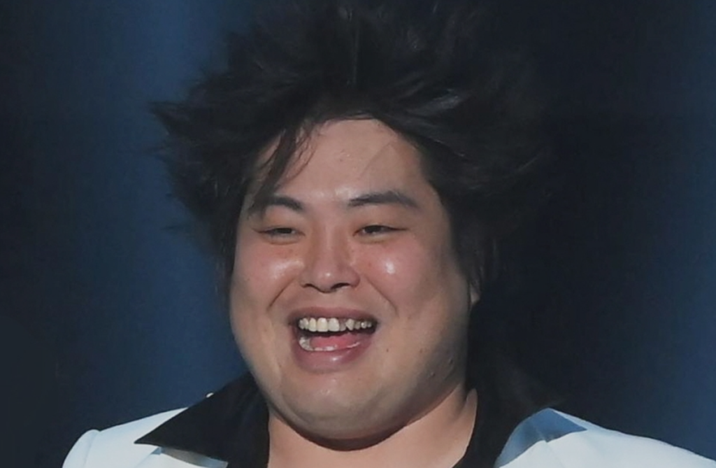 【へずま】元迷惑系YouTuber「月収100万円で雇いたい会社が5社集まりました」「これ年収1億稼げるぞ」