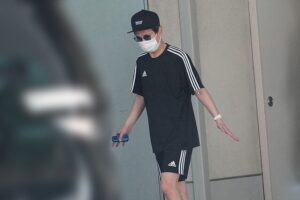中居正広 スタッフ全員が涙目に…休養発表直前の楽屋で起きていた“異変”